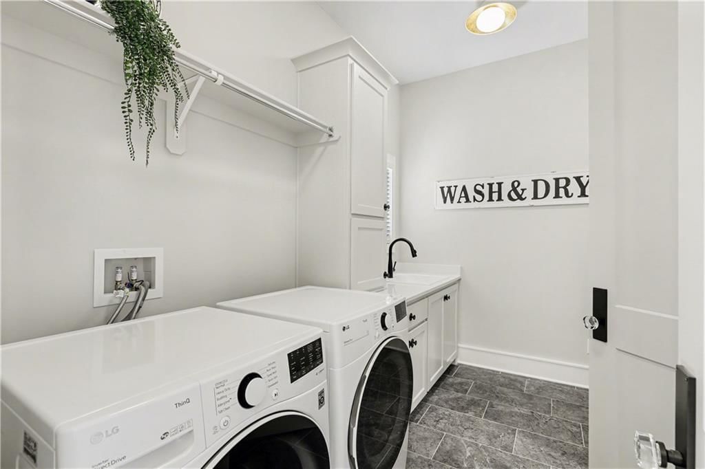 7736 N Donnelly Avenue — photo 35