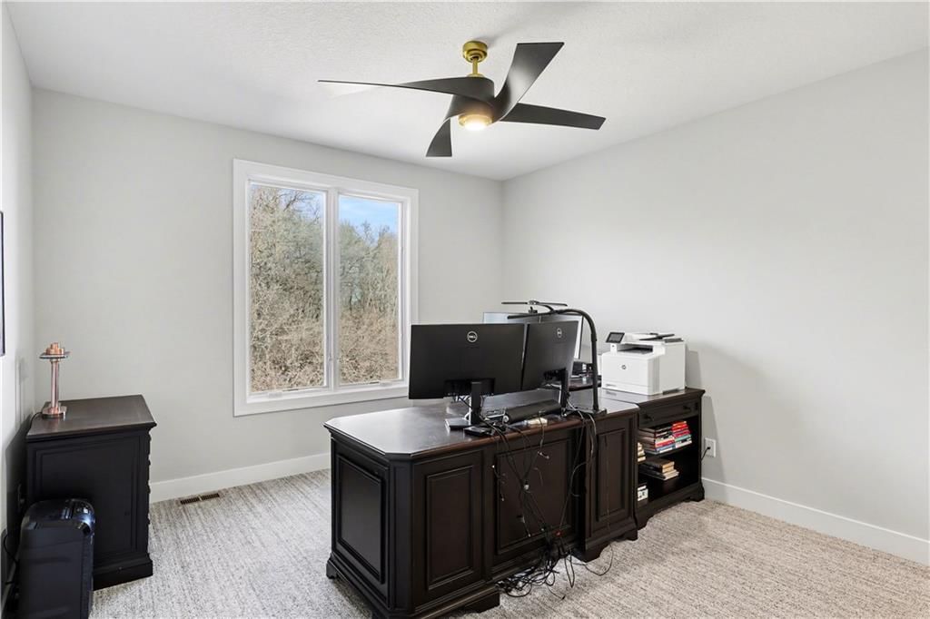 7736 N Donnelly Avenue — photo 38