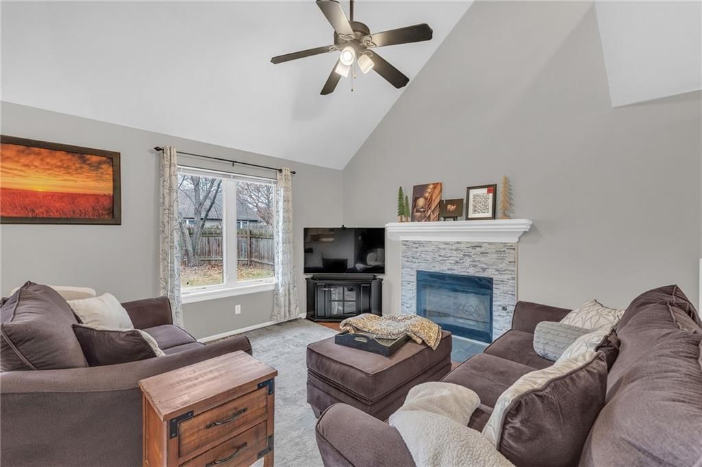 511 Lancaster Court — photo 11