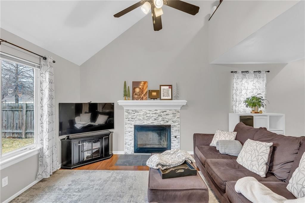 511 Lancaster Court — photo 12