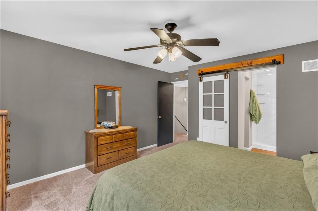 511 Lancaster Court — photo 28