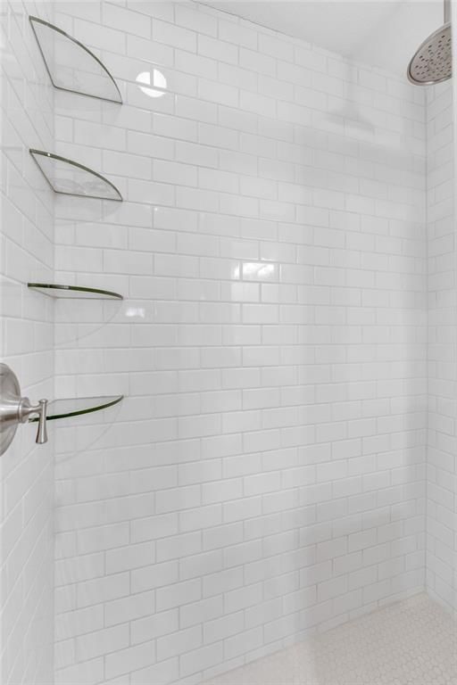 511 Lancaster Court — photo 30