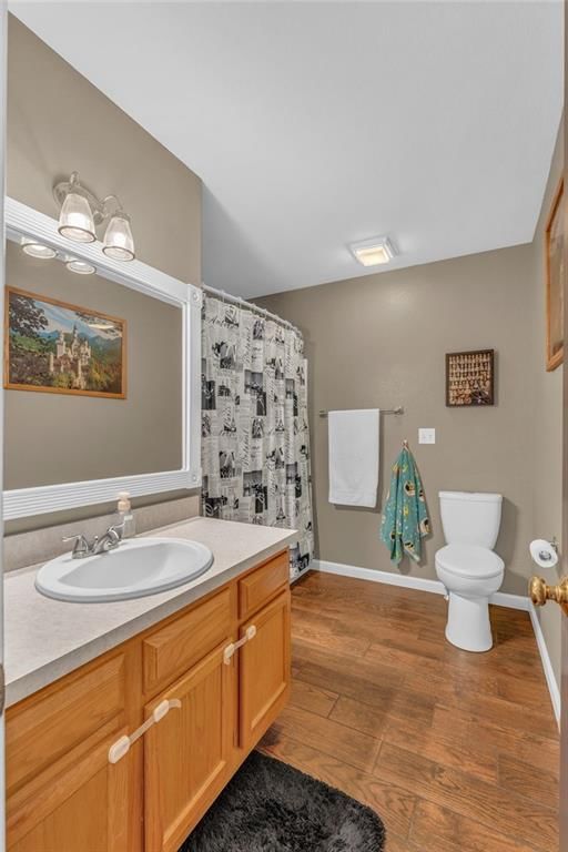 511 Lancaster Court — photo 34