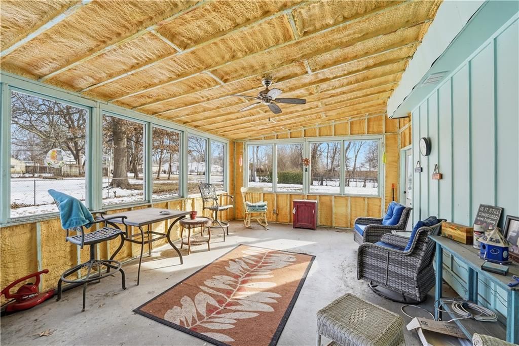 511 E Sheridan Street — photo 22