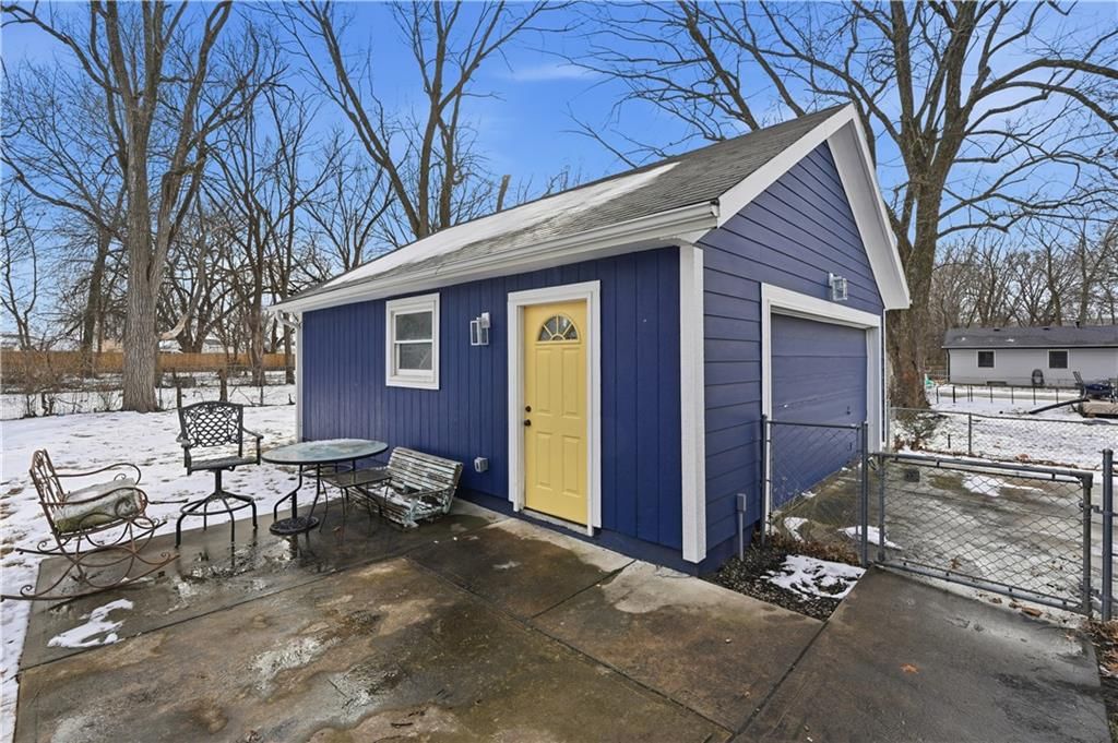 511 E Sheridan Street — photo 27