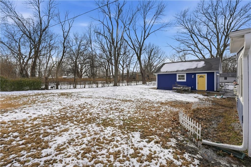 511 E Sheridan Street — photo 29