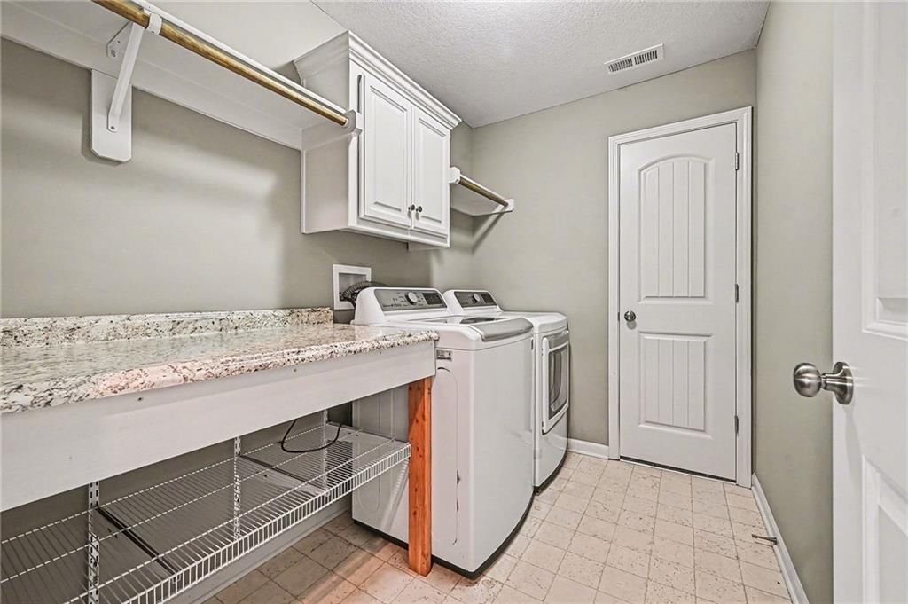 1200 Silverleaf Court — photo 21