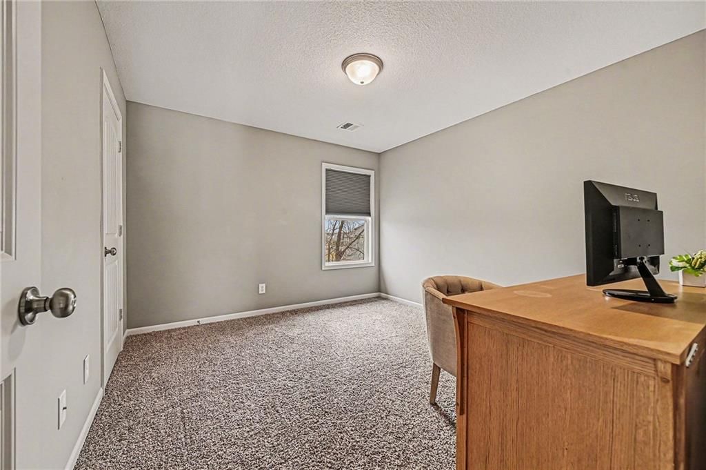 1200 Silverleaf Court — photo 22
