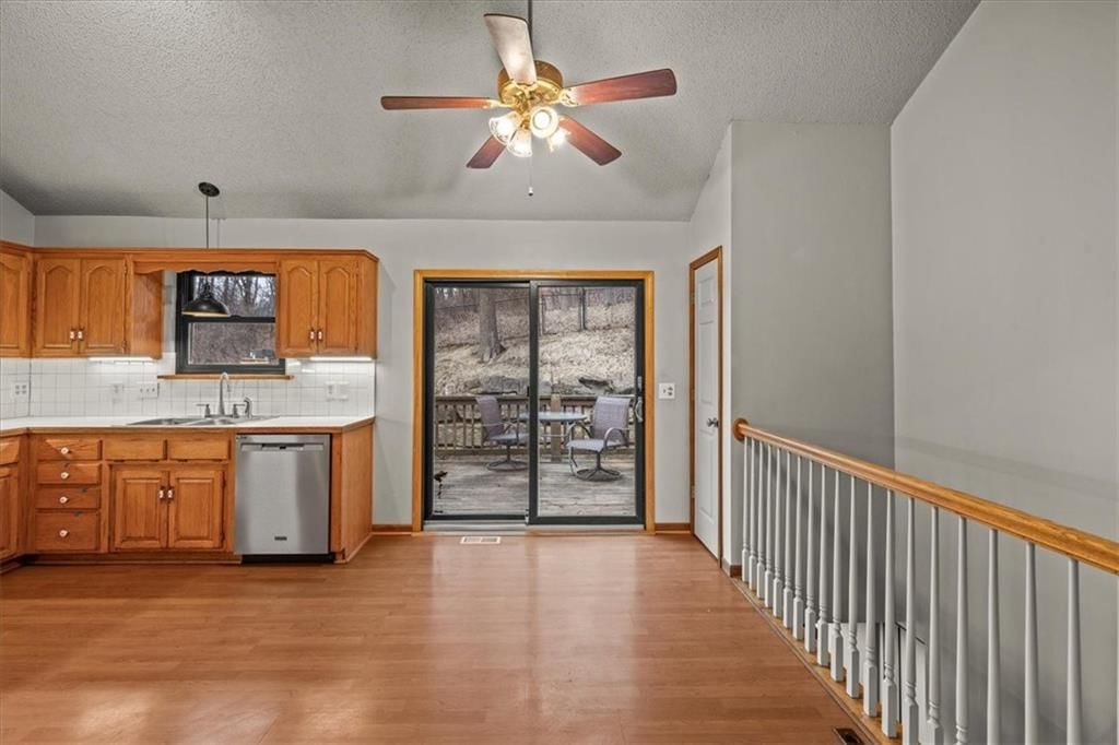 7111 N Jarboe Street — photo 10