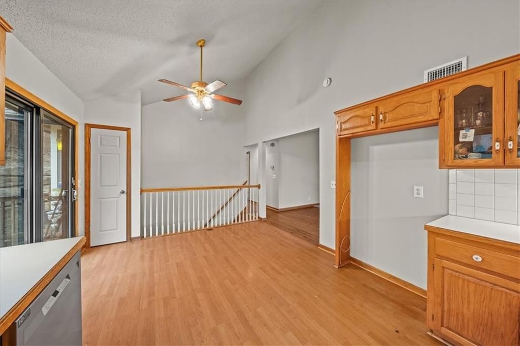 7111 N Jarboe Street — photo 15