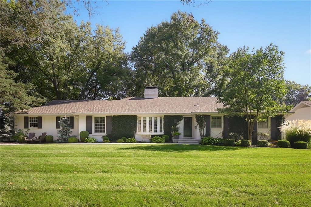 9331 Ensley Lane, Leawood, KS