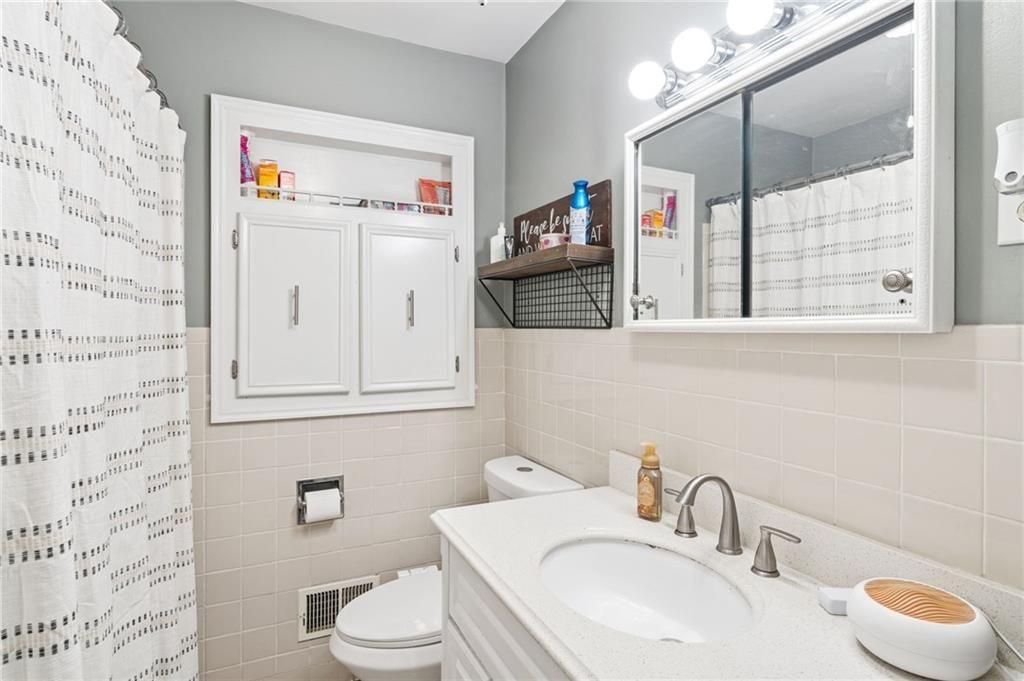2511 Kent Street — photo 13