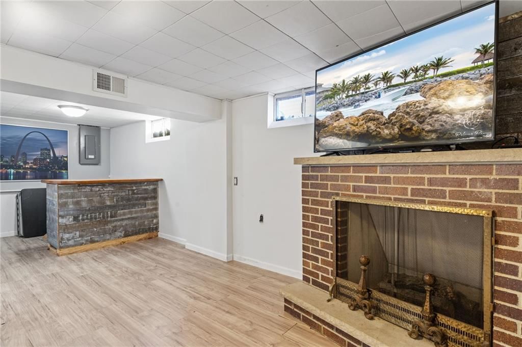 2511 Kent Street — photo 16