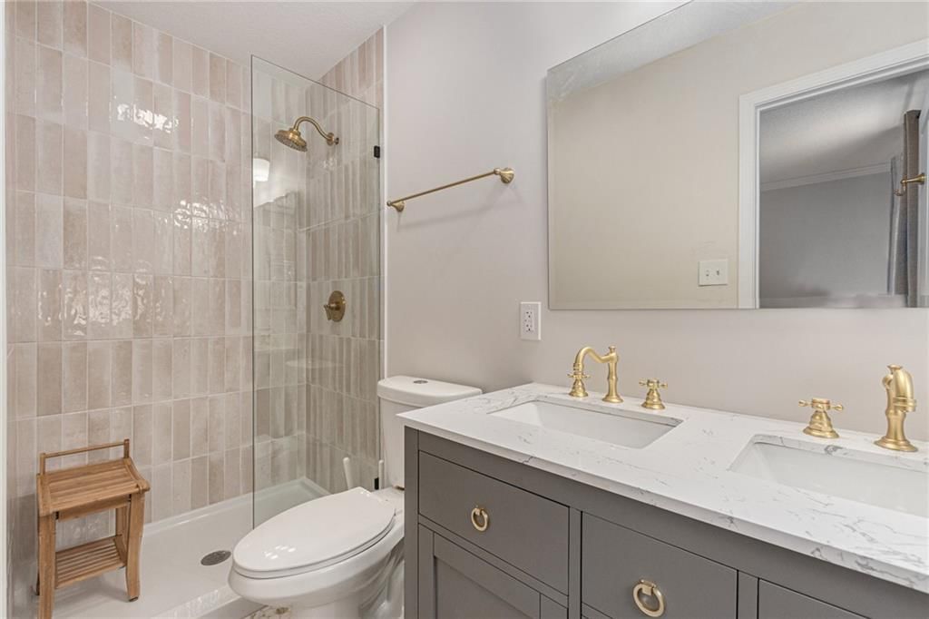 4302 W 77th Terrace — photo 28