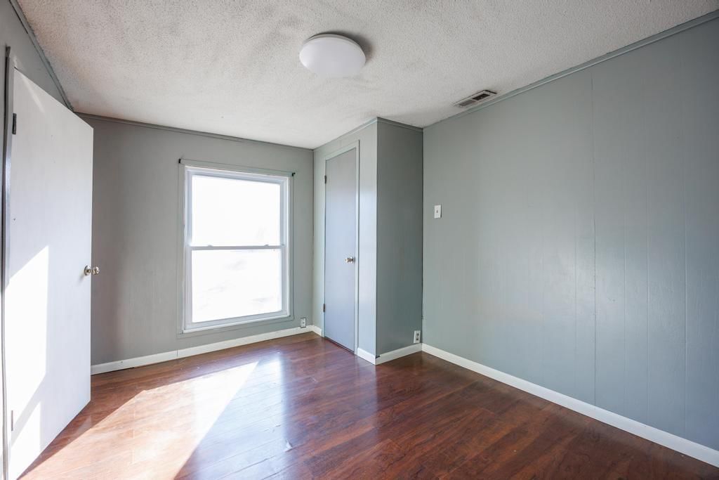 224 S Lowman Street — photo 12