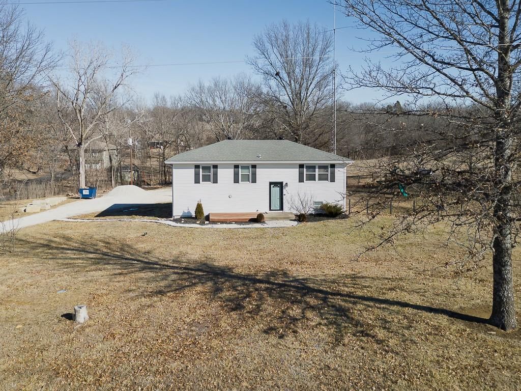 20940 Mclouth Road — photo 35