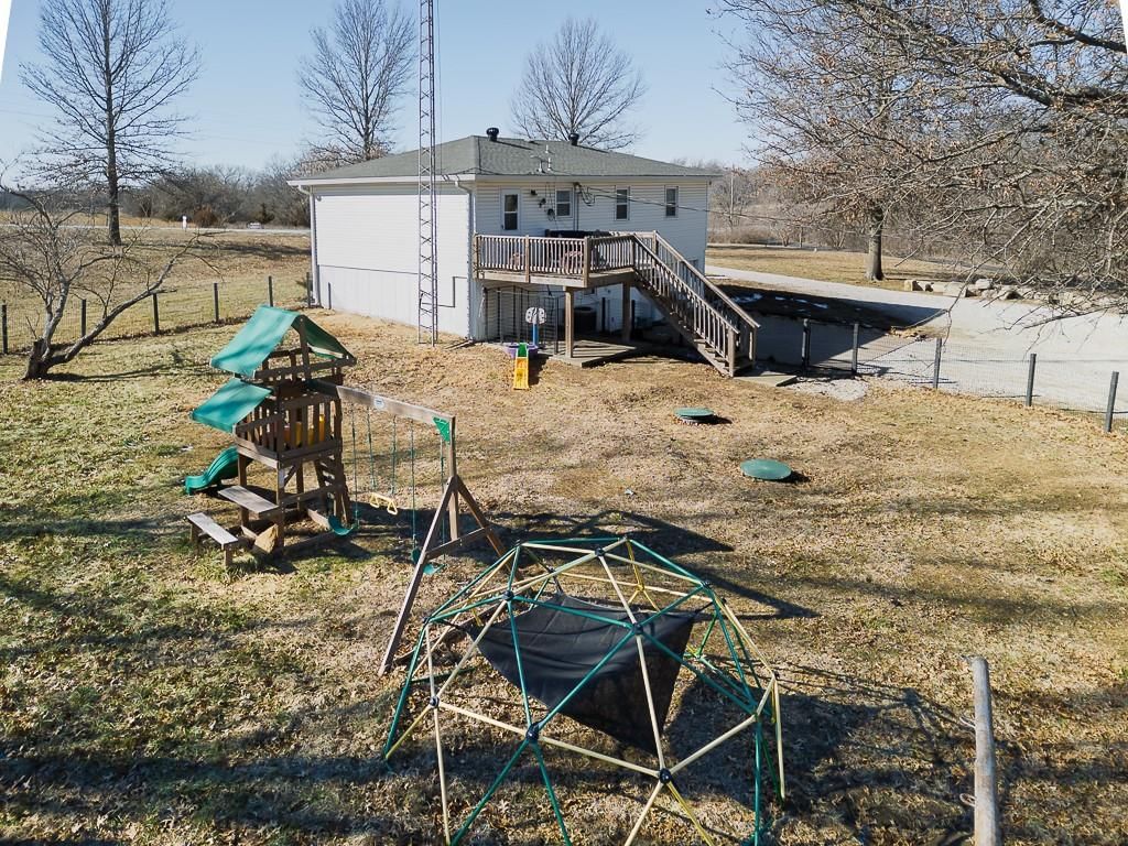 20940 Mclouth Road — photo 42