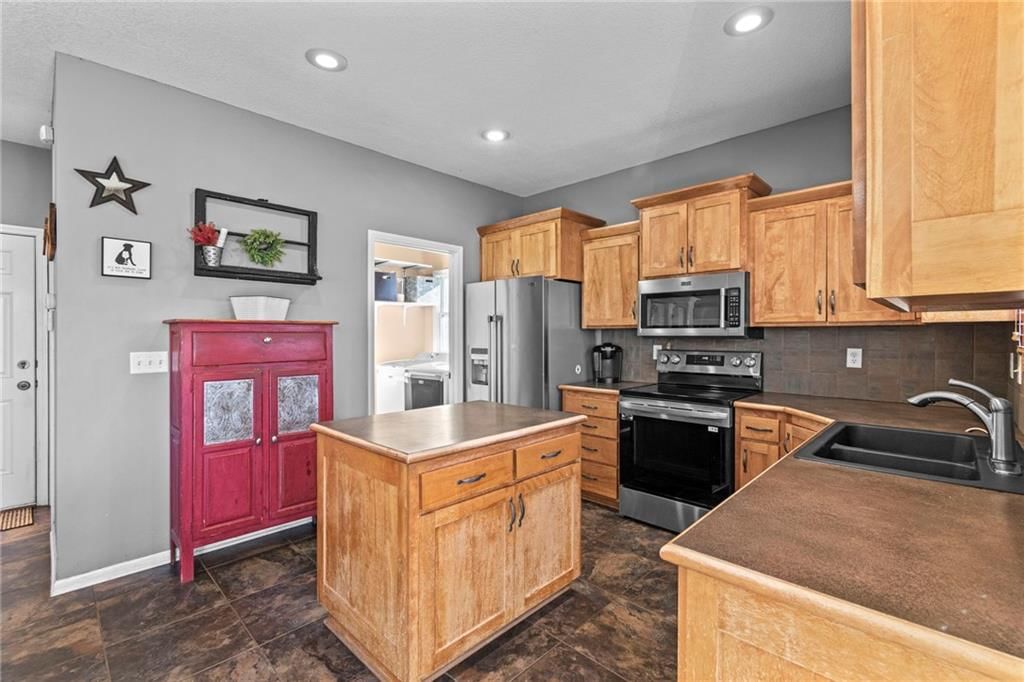 1301 NE 196TH Street — photo 12