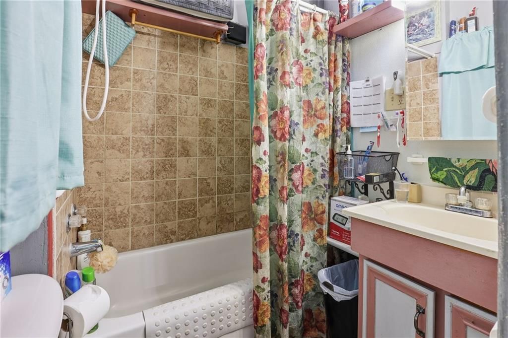 803 S CEDAR Avenue — photo 16
