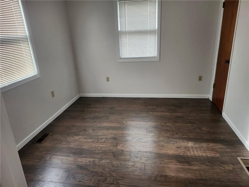 617 S Coleman Street — photo 8