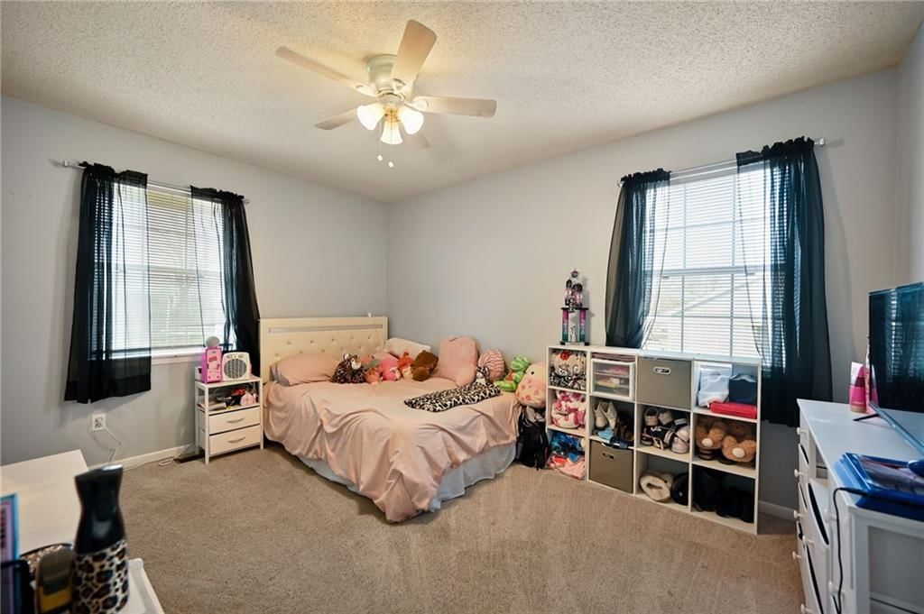 10636 N Oak Trafficway — photo 17