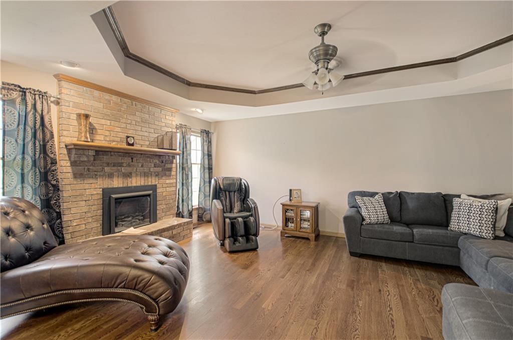 58 Lakeview Drive — photo 4