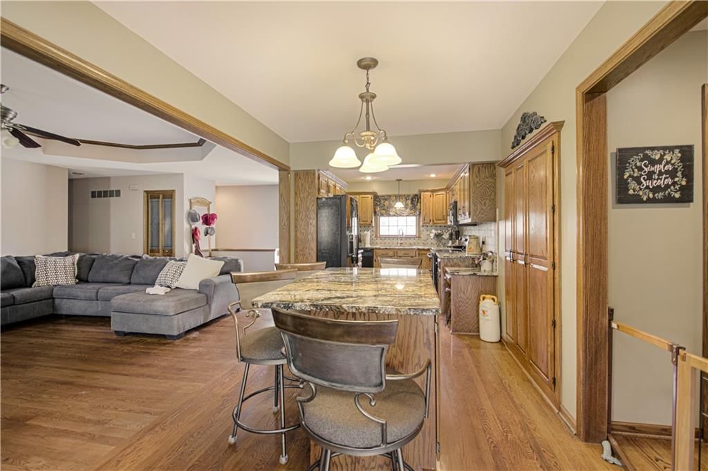 58 Lakeview Drive — photo 10