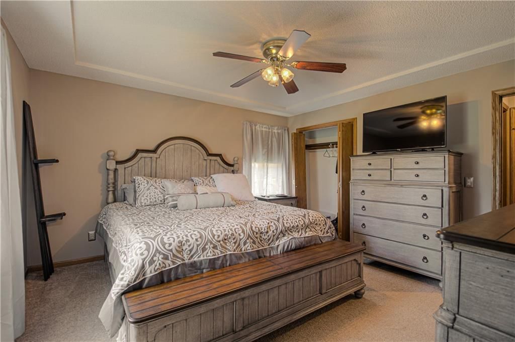 58 Lakeview Drive — photo 15