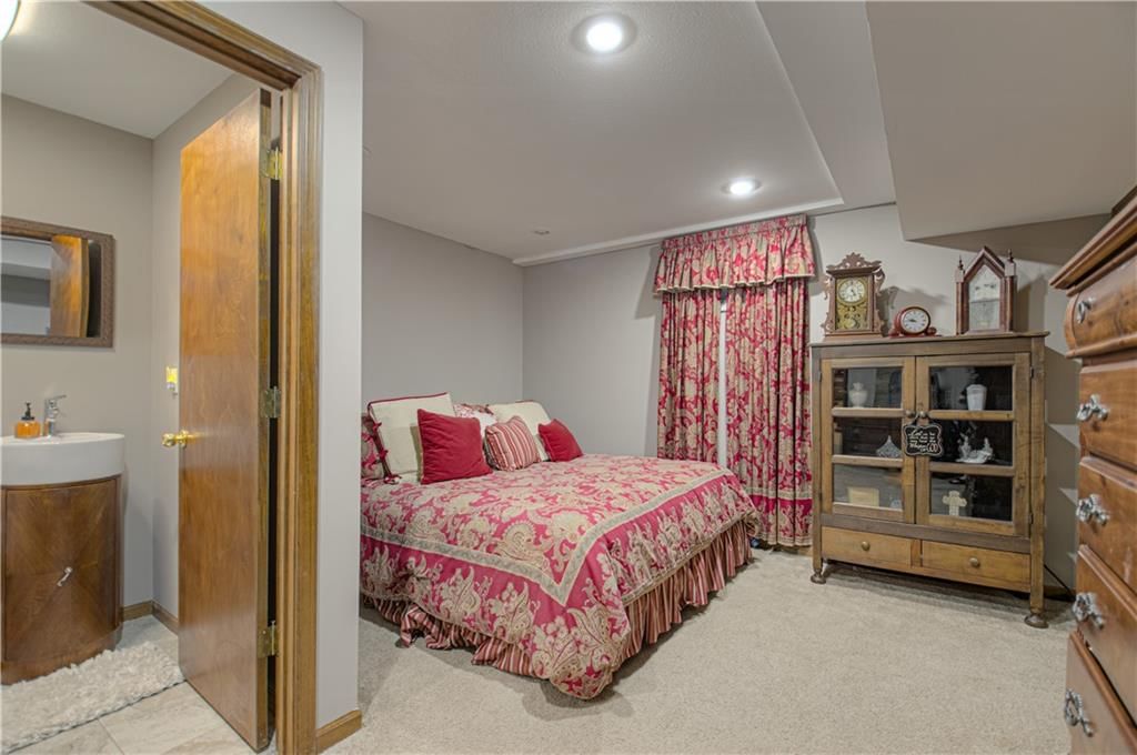 58 Lakeview Drive — photo 30