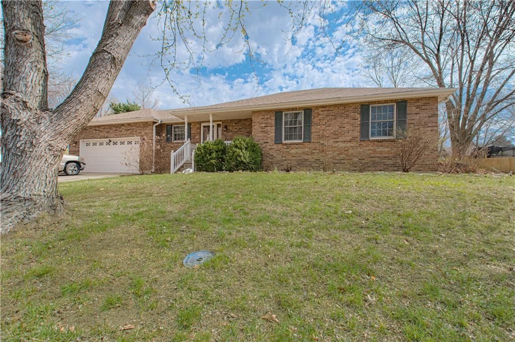 58 Lakeview Drive — photo 38