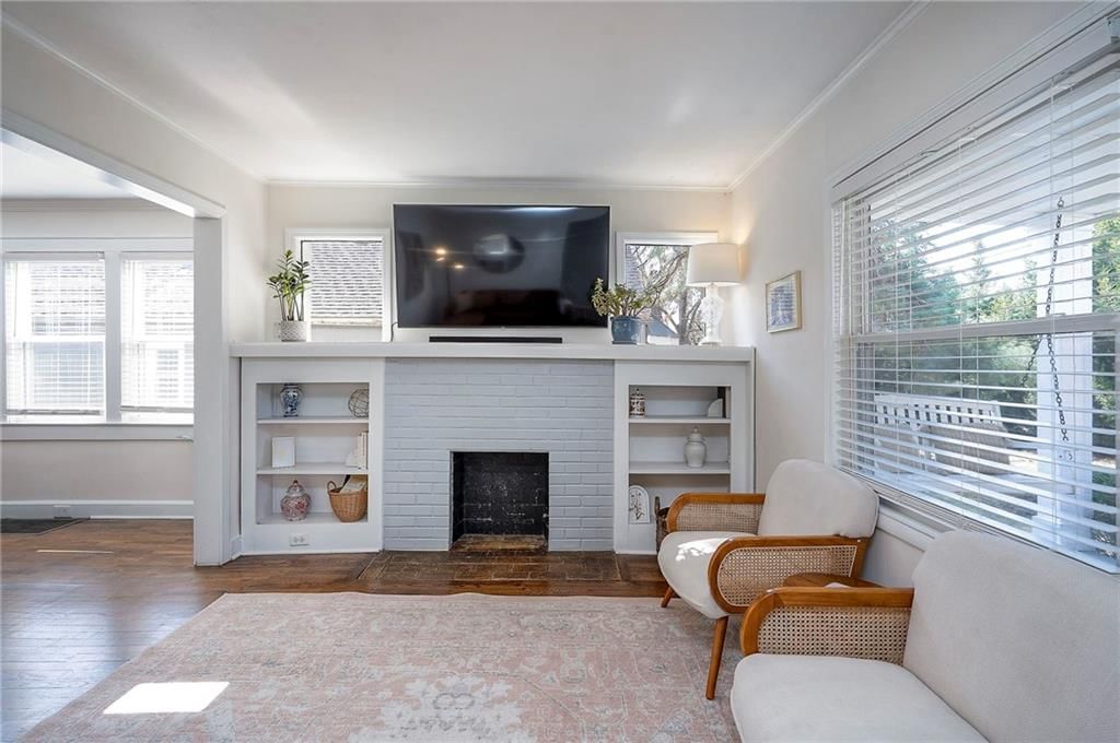 4809 Rainbow Boulevard — photo 8