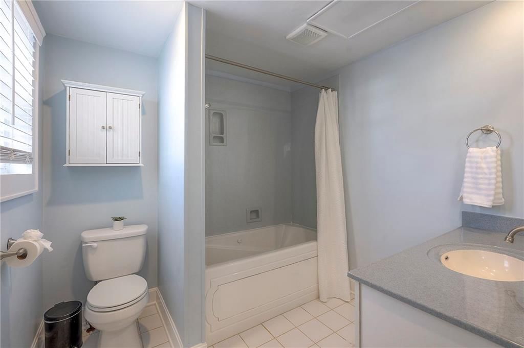 4809 Rainbow Boulevard — photo 22