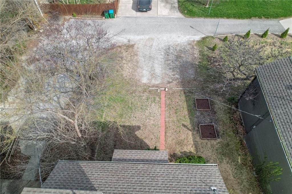 4809 Rainbow Boulevard — photo 34