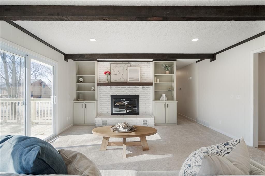 1001 E Piatt Lane — photo 12