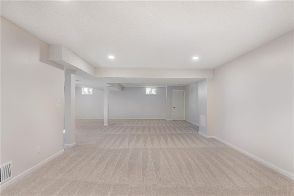 1001 E Piatt Lane — photo 30