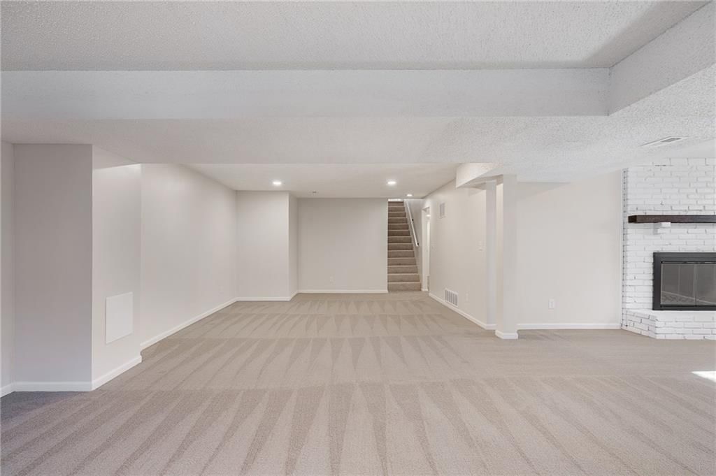 1001 E Piatt Lane — photo 33