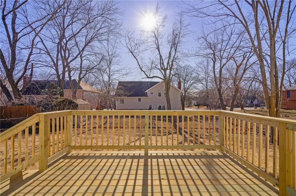 1001 E Piatt Lane — photo 37