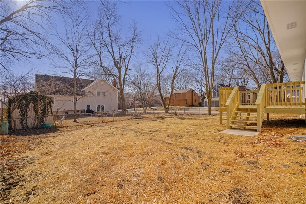 1001 E Piatt Lane — photo 39