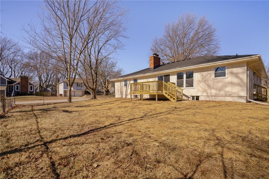 1001 E Piatt Lane — photo 41