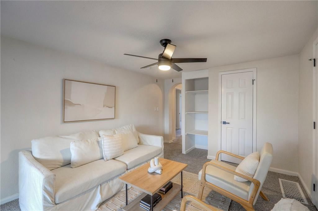 4525 Cleveland Avenue — photo 15