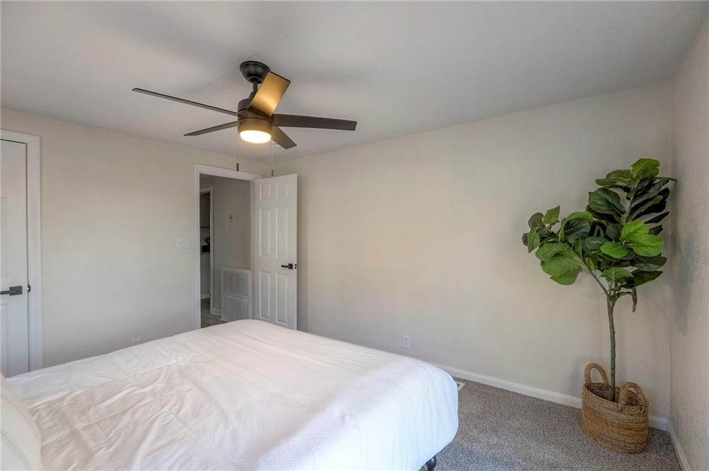 4525 Cleveland Avenue — photo 21