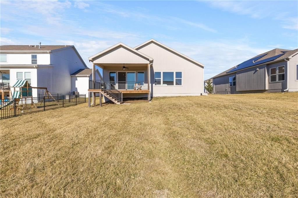 1521 SW Arbormill Terrace — photo 45