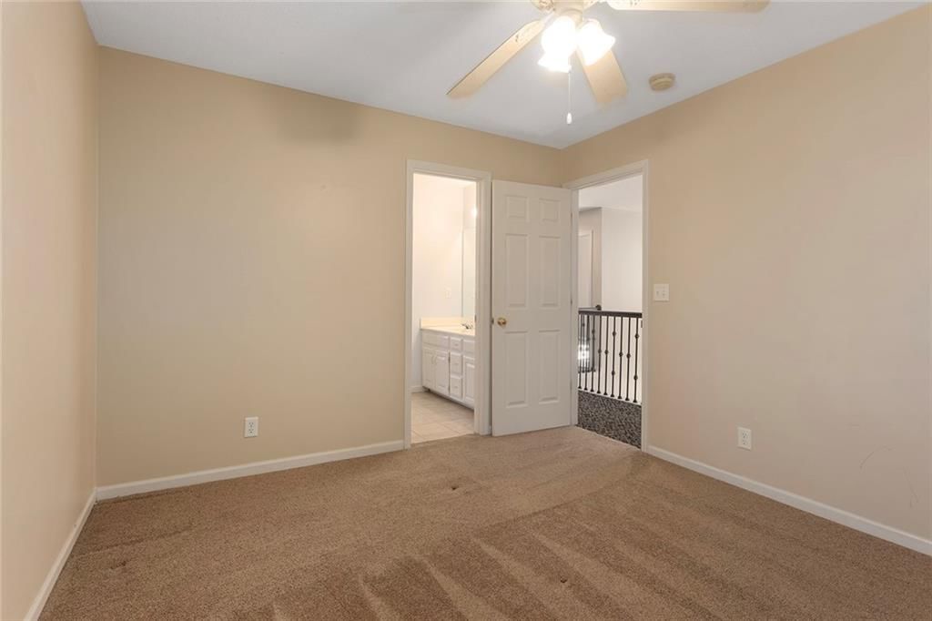 16404 NE 127th Street — photo 28