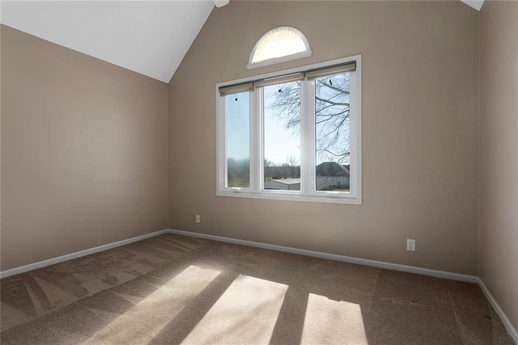 16404 NE 127th Street — photo 32
