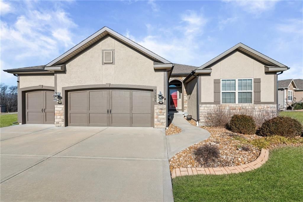 17604 Greyhawke Ridge Drive — photo 2
