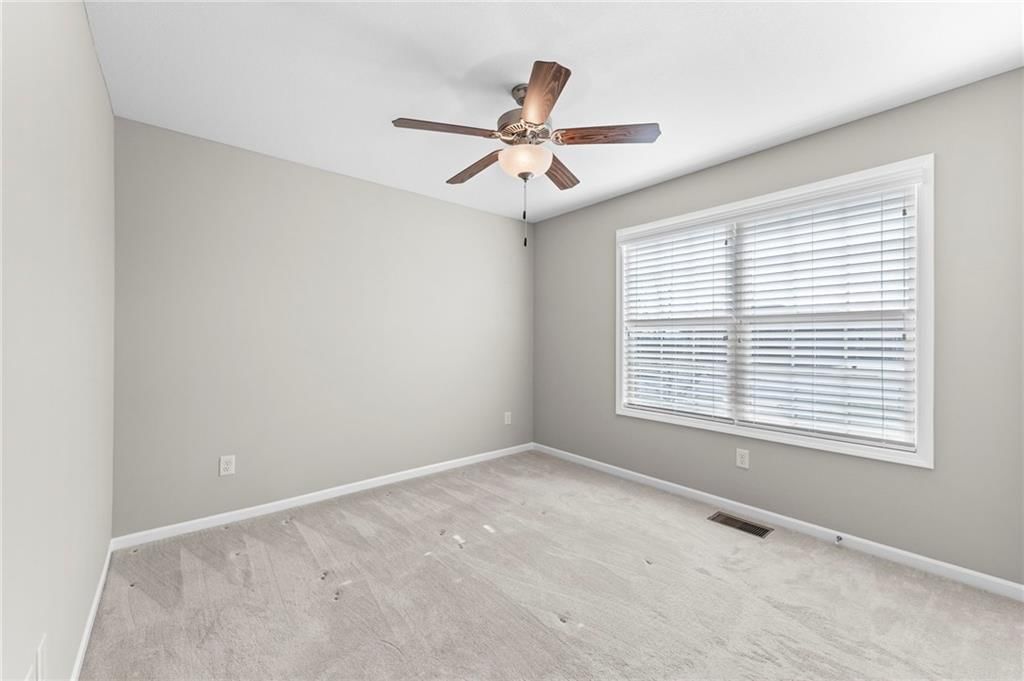 17604 Greyhawke Ridge Drive — photo 32