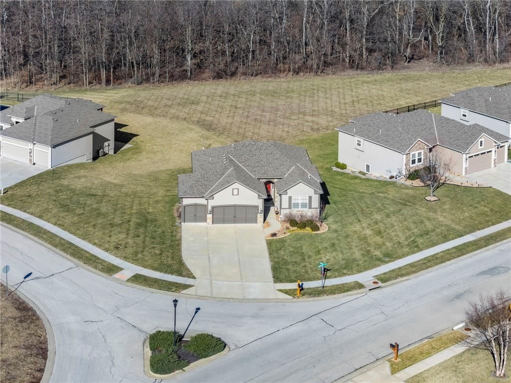17604 Greyhawke Ridge Drive — photo 59