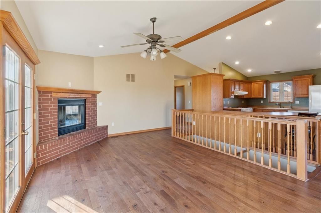 220 Overlook Drive — photo 6