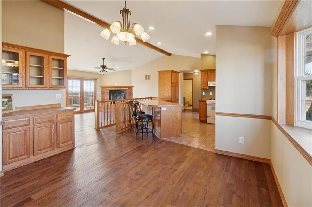 220 Overlook Drive — photo 7