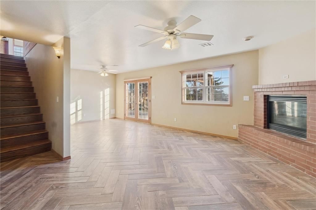 220 Overlook Drive — photo 22